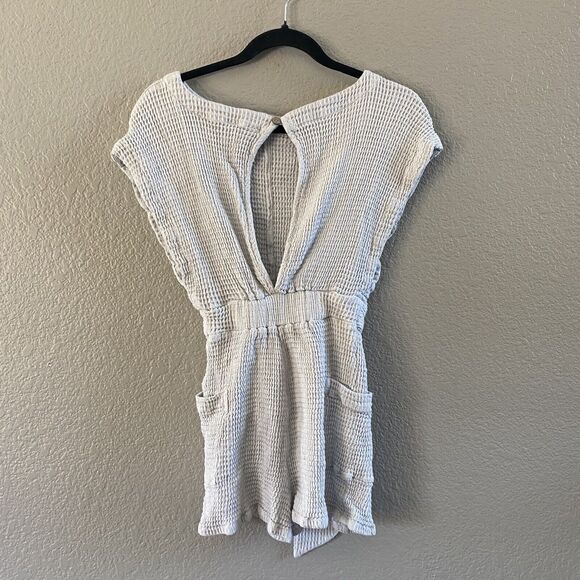 Free People Pull Me In Romper Womens XS Pebble Gray Waffle Knit Belted - Picture 5 of 15